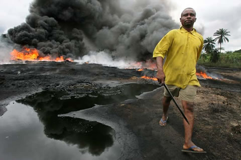 “The failure by the oil industry to properly clean up oil spills and other pollution in the Niger Delta region of Nigeria exacerbates human suffering and environmental damage, and leaves people exposed to sustained violations of their economic, social and cultural rights. “The two major oil spills which occurred in 2008 in Bodo, in the Ogoniland region of the Niger Delta, continued for weeks before they were stopped – more than three years later Shell has still not cleaned up the pollution.