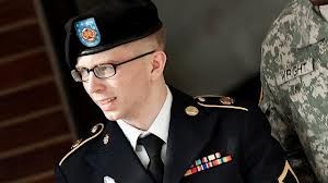 Bradley-Manning-dress-uniform
