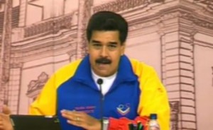 Venezuelan president Nicolas Maduro has denounced a “massive” Twitter attack against the Venezuelan government (agencies)