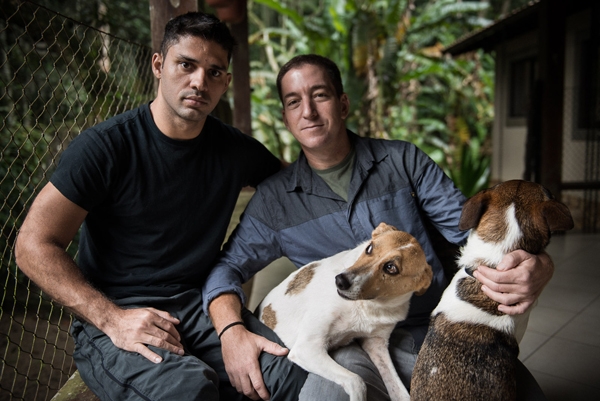 Glen Greenwald, his partner David, and their dogs. Max Vadukukl